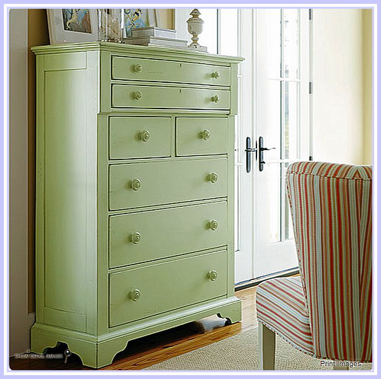Coastal Living by Stanley 7 Drawer Chest Sea Grass